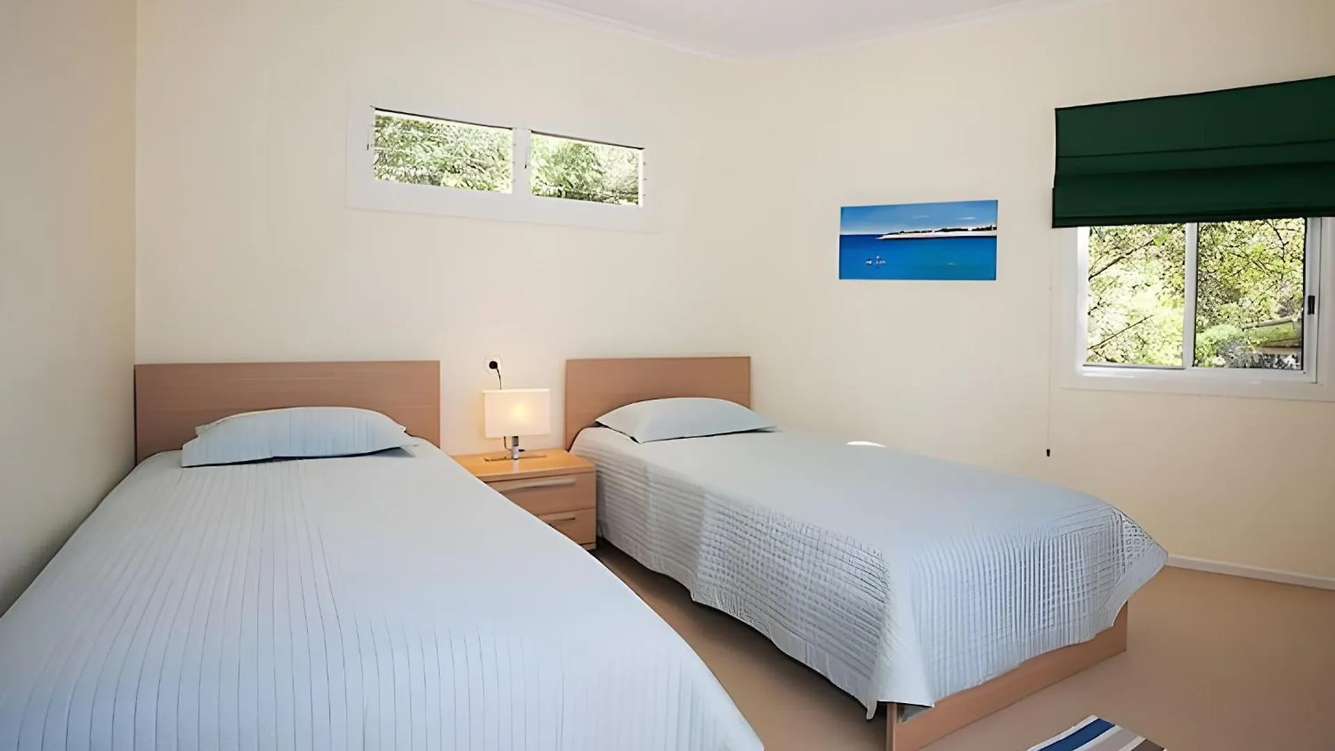 Whale Lookout - Fantastic Ocean Views Villa Yaroomba 0*,  Australia